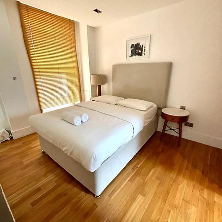 1 Bedroom In Piccadilly Circus St James Cov1 London Kültér fotó